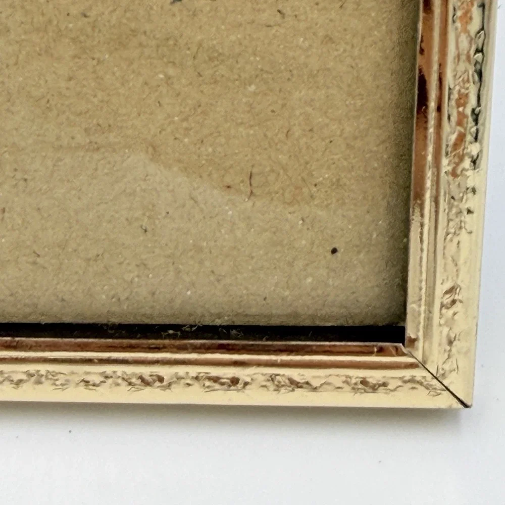 VTG‎ Gold Tone 5x7 Picture Frame Ornate Hollywood Regency Vanity Decor Coquette